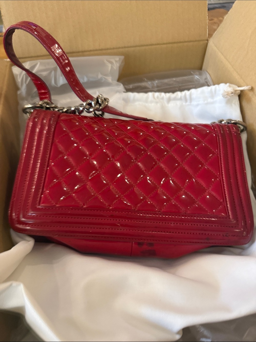 CHANEL Quilted Patent Leather Boy Flap Shoulder Bag in Deep Red - Picture 17 of 17